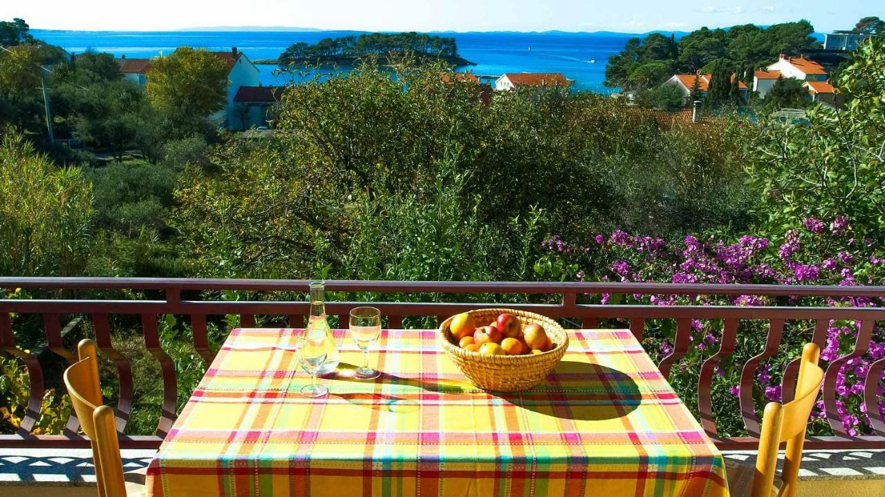 Adria Arba Apartments Rab Town Bagian luar foto